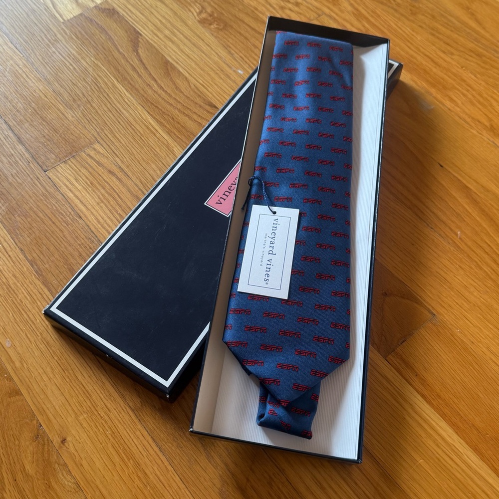 Vineyard Vines ESPN Men’s Silk Tie
